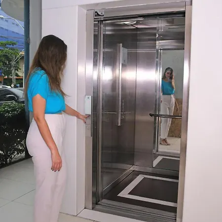 Hotel Aquarius 3*