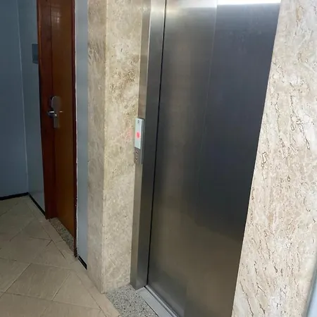 Hotel Aquarius 3*
