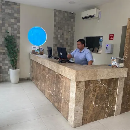 Aquarius Hotel 3*